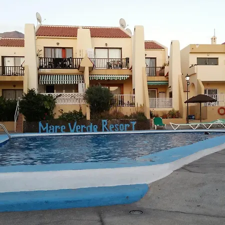 アパート Cozy And Sunny With Everything Need, Great Location *