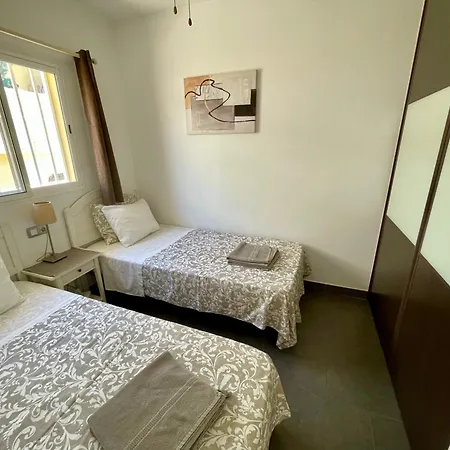 Daire Cozy And Sunny With Everything Need, Great Location *