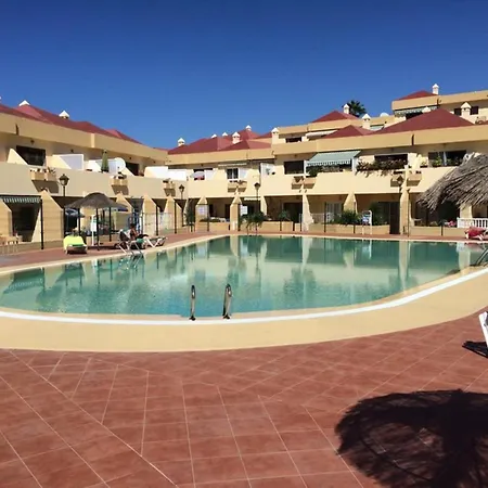 Cozy And Sunny With Everything Need, Great Location Адехе